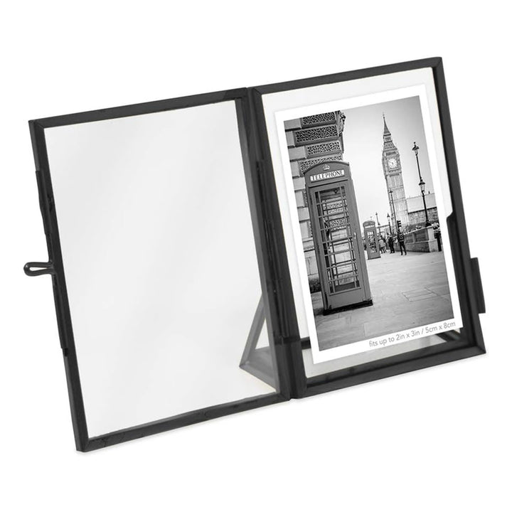 Isaac Jacobs Antique Gold, Vintage Style Brass and Glass, Floating Photo Frame, Metal, with Locket Closure and Angled Base, for Pictures, Art, Mementos, Keepsakes, 2 Pack