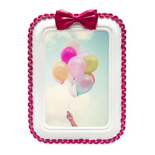 Isaac Jacobs 4x6 Braided Bow Frame for Tabletop and Wall Display, Decorative Design, Tables, Bookshelves, Desks, Home Décor, Photo Gallery, Art#color__White with Fuchsia