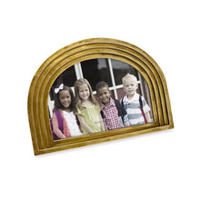 Isaac Jacobs Arc Resin Picture Frame with Gradient Design, Decorative Photo Frame, Tabletop & Wall Display, Hanging Display & Home Decor#color_gold_4x6 Horizontal