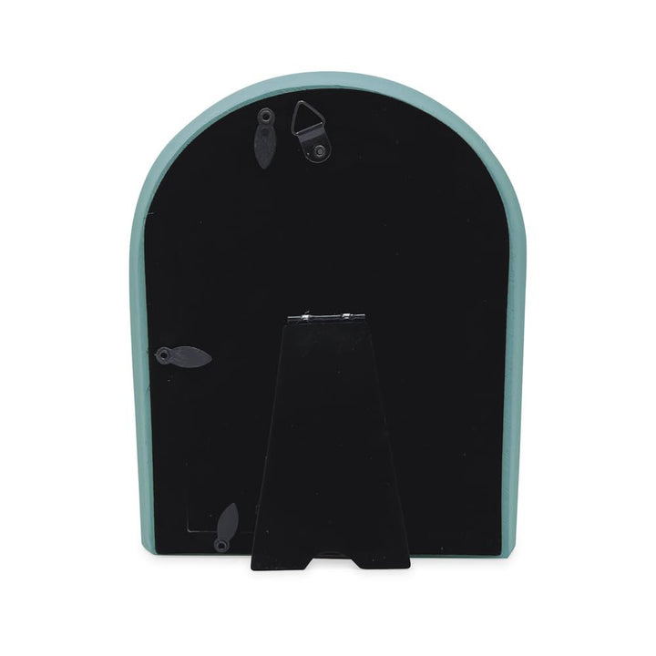 Isaac Jacobs Arc Resin Picture Frame with Gradient Design, Decorative Photo Frame, Tabletop and Wall Display, Hanging Display and Home Decor