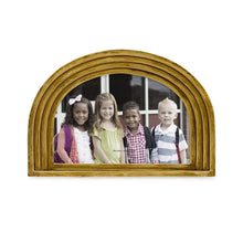 Isaac Jacobs Arc Resin Picture Frame with Gradient Design, Decorative Photo Frame, Tabletop and Wall Display, Hanging Display and Home Decor#color_gold_4x6 Horizontal