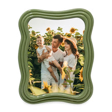 Isaac Jacobs Curved Deco Frame for Tabletop and Wall Display, Decorative Art, Design, Home Décor, Gift_#color_Green_5x7