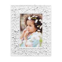 Isaac Jacobs Flower Textured Hand-Crafted Resin Picture Frame w/Easel & Hook for Tabletop & Wall Display, Decorative Floral Design Home Décor, Photo Gallery, Art_#color_white_4x6