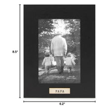 Isaac Jacobs Wood Sentiments "Papa" Picture Frame, Keepsake Photo Frame with Easel and a Hanging Tabs for Tabletop, Desktop & Wall Display_#color_black_4x6_vertical