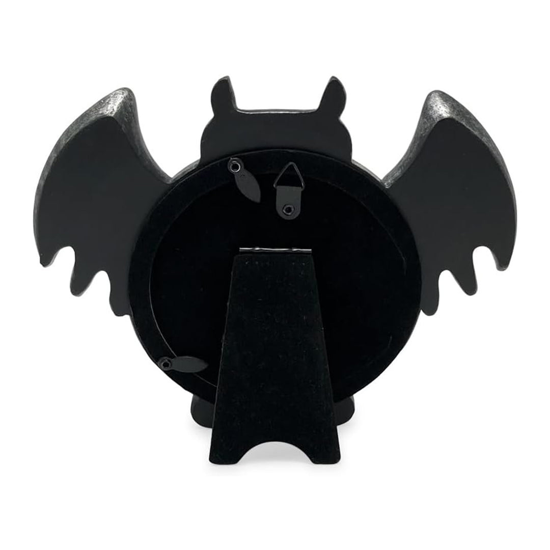 Isaac Jacobs 4x4 Bat-Shaped Picture Frame With Ears And Wings Detail, Photo Tabletop &amp; Wall Display Hanging Display &amp; Home Décor_
