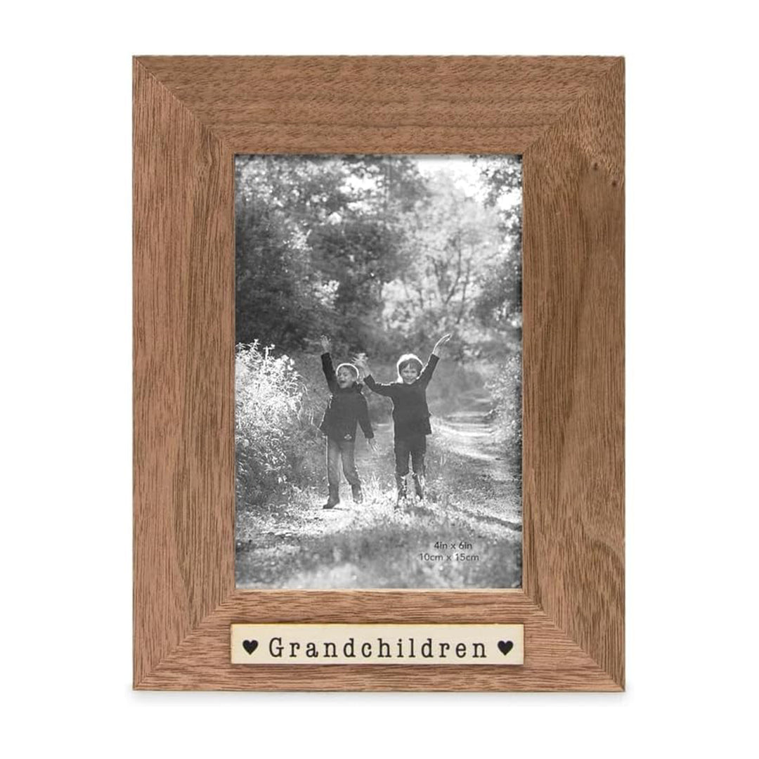 Isaac Jacobs Wood Sentiments "Grandchildren" Picture Frame, Keepsake Photo Frame with Easel and a Hanging Tabs for Tabletop, Desktop &amp; Wall Display