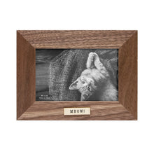 Isaac Jacobs Wood Sentiments Cat "Meow" Picture Frame, Keepsake Photo Frame with Easel and a Hanging Tabs for Tabletop, Desktop & Wall Display_#color_brown_4x6_horizontal