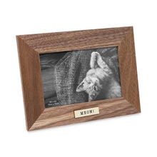 Isaac Jacobs Wood Sentiments Cat "Meow" Picture Frame, Keepsake Photo Frame with Easel and a Hanging Tabs for Tabletop, Desktop & Wall Display_#color_brown_4x6_horizontal