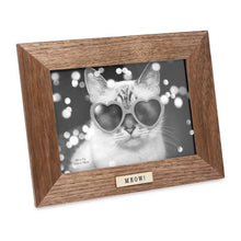 Isaac Jacobs Wood Sentiments Cat "Meow" Picture Frame, Keepsake Photo Frame with Easel and a Hanging Tabs for Tabletop, Desktop & Wall Display_#color_brown_5x7_horizontal