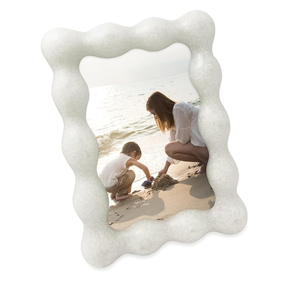 Isaac Jacobs Resin Picture Frame, Elegant Undulating Curve Design for Tabletop &amp; Wall Display Photo Frame, Home Décor, Art, Photo Gallery