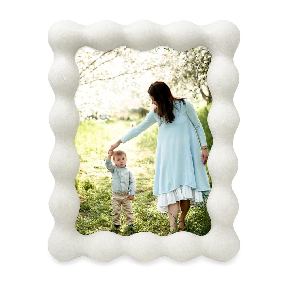 Isaac Jacobs Resin Picture Frame, Elegant Undulating Curve Design for Tabletop &amp; Wall Display Photo Frame, Home Décor, Art, Photo Gallery