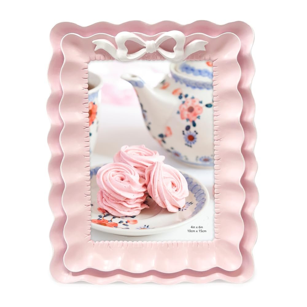 Isaac Jacobs 2x3 Blush With White Resin Picture Frame, Layered Double Ruffle Wave Design with Bow, Tabletop &amp; Wall Display Photo Frame, Home Décor, Art, Photo Gallery (2x3, Blush With White)
