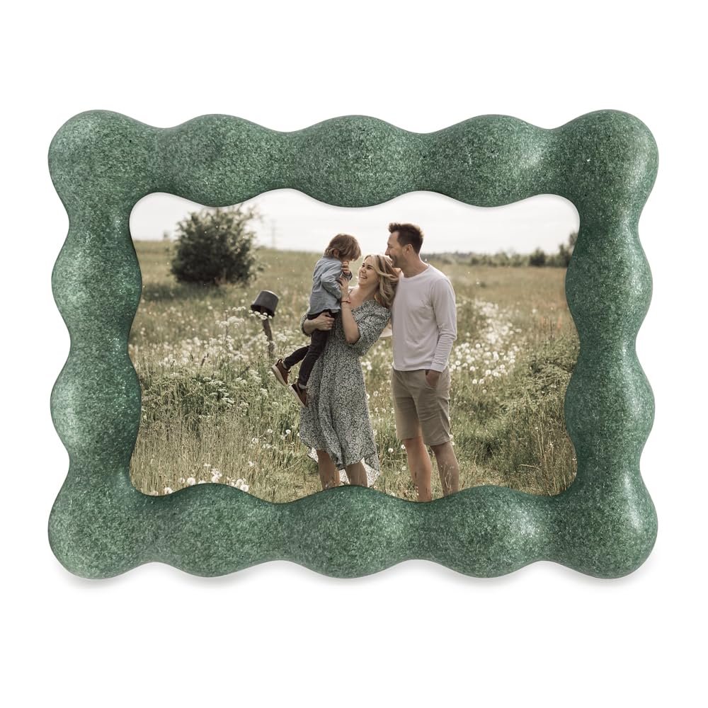 Isaac Jacobs Resin Picture Frame, Elegant Undulating Curve Design for Tabletop &amp; Wall Display Photo Frame, Home Décor, Art, Photo Gallery