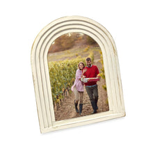 Isaac Jacobs Arc Resin Picture Frame with Gradient Design, Decorative Photo Frame, Tabletop & Wall Display, Hanging Display & Home Decor