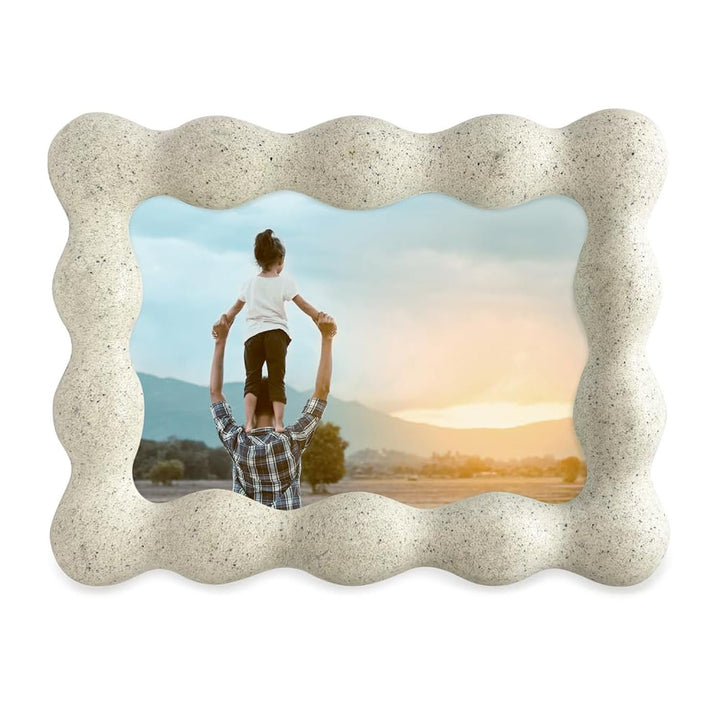 Isaac Jacobs Resin Picture Frame, Elegant Undulating Curve Design for Tabletop &amp; Wall Display Photo Frame, Home Décor, Art, Photo Gallery