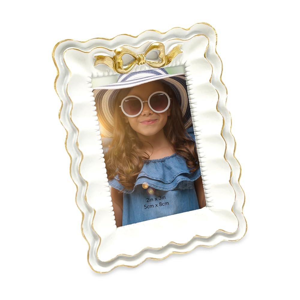 Isaac Jacobs 2x3 Blush With White Resin Picture Frame, Layered Double Ruffle Wave Design with Bow, Tabletop &amp; Wall Display Photo Frame, Home Décor, Art, Photo Gallery (2x3, Blush With White)