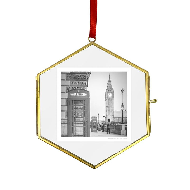 Isaac Jacobs (4.3"x5") Vintage Style Brass and Glass Hexagon Ornament Frame with Locket Closure (Vertical) (Antique Gold), Metal Floating Frame, Made for Hanging