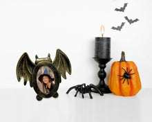 Isaac Jacobs 4x4 Bat-Shaped Picture Frame With Ears And Wings Detail, Photo Tabletop & Wall Display Hanging Display & Home Décor_#color_matt_black_with_gold_2x3