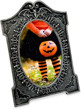 Isaac Jacobs 4x6 Tombstone-Shaped Halloween Picture Frame, Photo Tabletop & Wall Display Hanging Display & Home Décor_#color_Matt Black_with_Silver_4x6