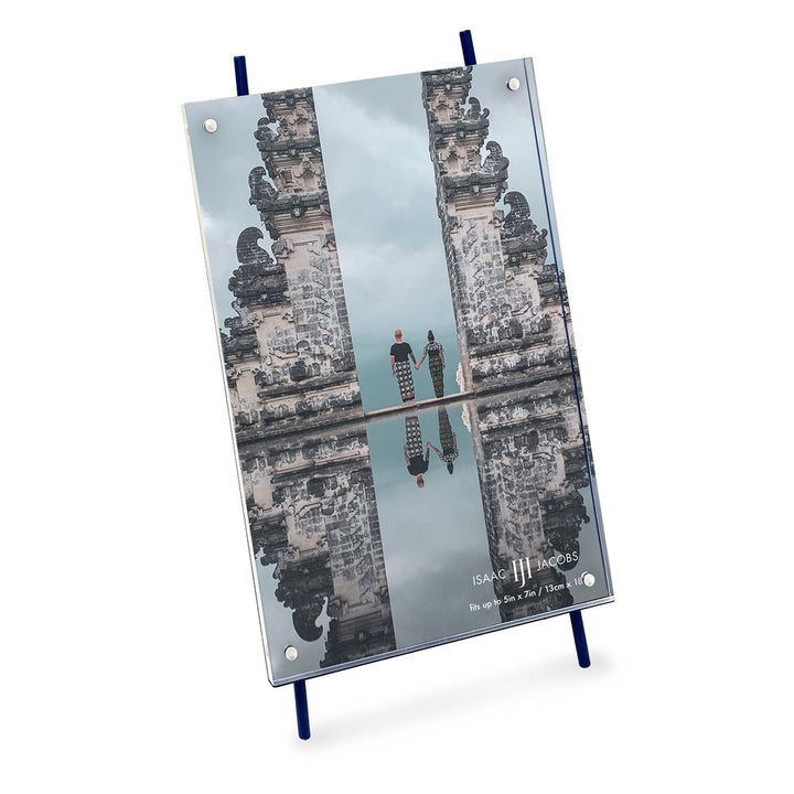 Isaac Jacobs Magnetic Acrylic Metal Easel_Frame