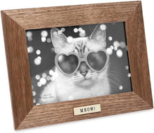 Isaac Jacobs Wood Sentiments Cat "Meow" Picture Frame, Vertical Keepsake Photo Frame with Easel and a Hanging Tabs for Tabletop, Desktop & Wall Display