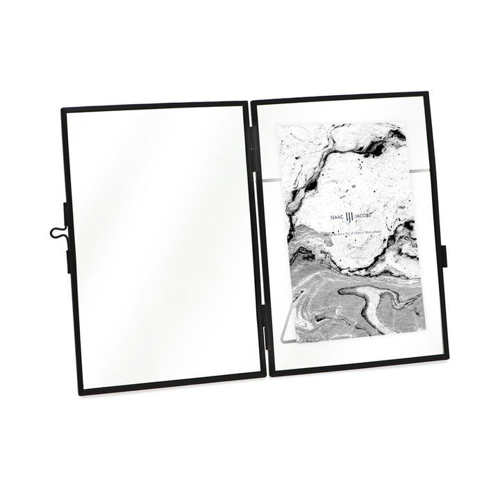 Isaac Jacobs Modern Style Brass and Glass, Pressed Glass, Metal Floating Desk Photo Frame with Locket Closure for Pictures, Art, Mementos &amp; Keepsakes