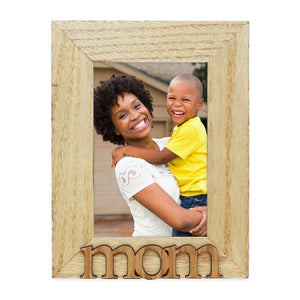 Isaac Jacobs Wood Sentiments Mom Picture Frame, 4x6 inch, Photo Gift for Mother, Family, Display on Tabletop, Desk