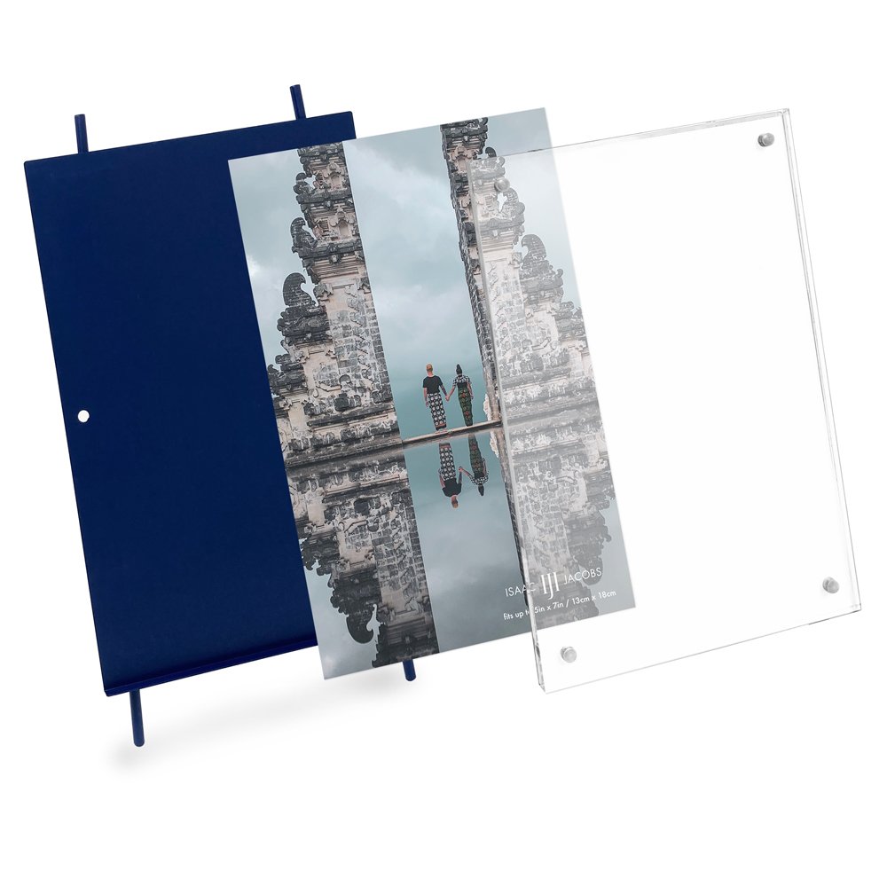 Isaac Jacobs Magnetic Acrylic Metal Easel_Frame
