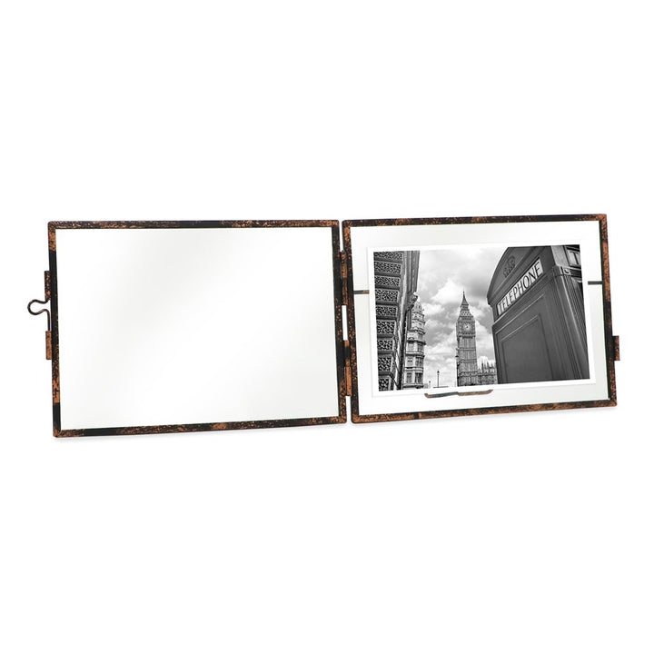 Isaac Jacobs Vintage Style Brass and Glass, Metal Floating Picture Frame with Locket Closure, for Photos, Art, &amp; More, Tabletop Display