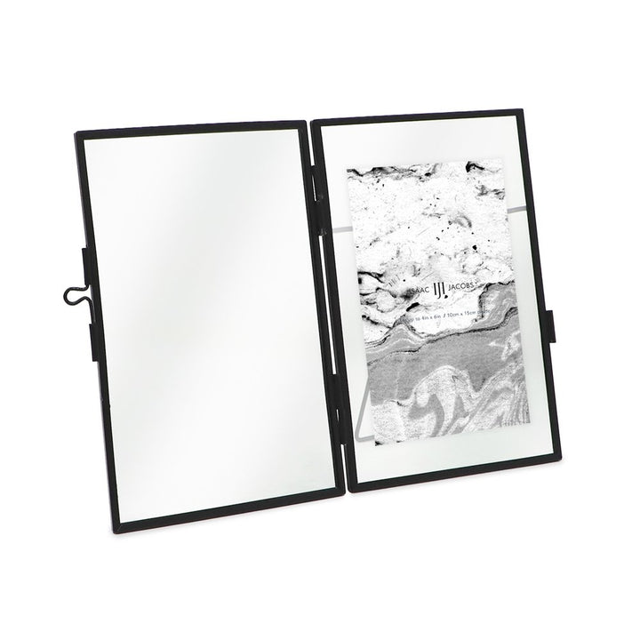 Isaac Jacobs Modern Style Brass and Glass, Pressed Glass, Metal Floating Desk Photo Frame with Locket Closure for Pictures, Art, Mementos &amp; Keepsakes
