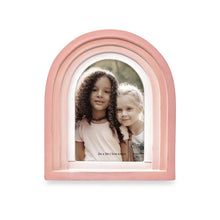 Isaac Jacobs Arc Resin Picture Frame with Gradient Design, Decorative Photo Frame, Tabletop & Wall Display, Hanging Display & Home Decor