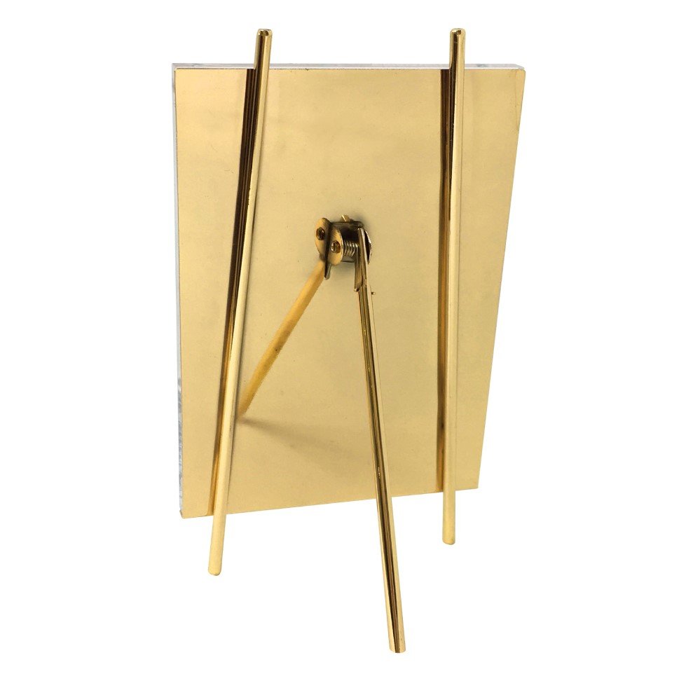 Isaac Jacobs Magnetic Acrylic Metal Easel_Frame