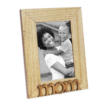 Isaac Jacobs Wood Sentiments Mom Picture Frame, 4x6 inch, Photo Gift for Mother, Family, Display on Tabletop, Desk