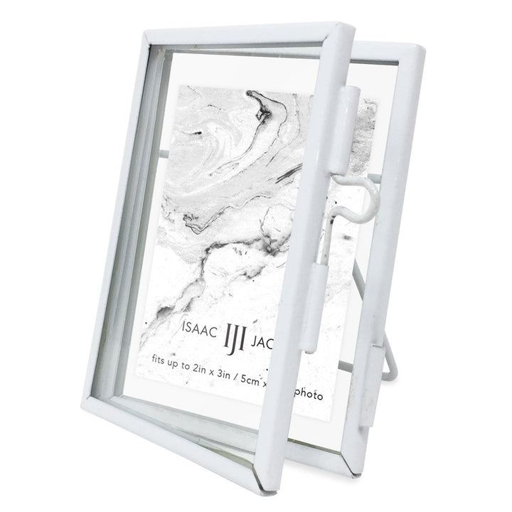 Isaac Jacobs Modern Style Brass and Glass, Pressed Glass, Metal Floating Desk Photo Frame with Locket Closure for Pictures, Art, Mementos &amp; Keepsakes