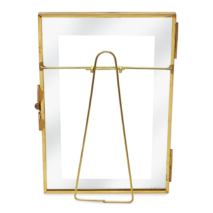 Isaac Jacobs Vintage Style Brass and Glass, Metal Floating Desk Photo Frame with Locket Bead Clasp Closure for Pictures Art, More