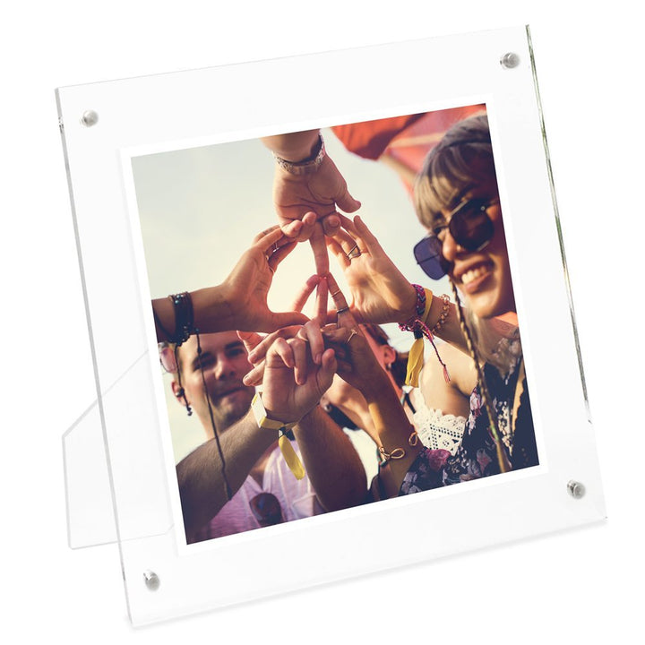 Isaac Jacobs Clear Plain Acrylic Picture Frame, Magnetic Photo Frame, Made for Tabletop Display with Two-Way Easel