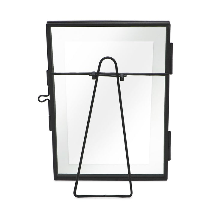 Isaac Jacobs Modern Style Brass and Glass, Pressed Glass, Metal Floating Desk Photo Frame with Locket Closure for Pictures, Art, Mementos &amp; Keepsakes