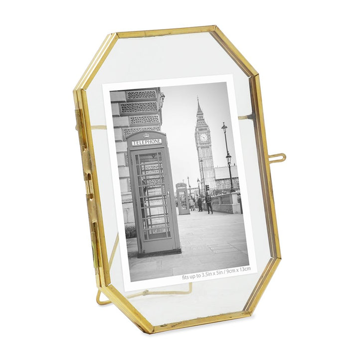 Isaac Jacobs Vintage Style Octagon Brass &amp; Glass, Metal Floating Picture Frame with Locket Closure, Tabletop Display
