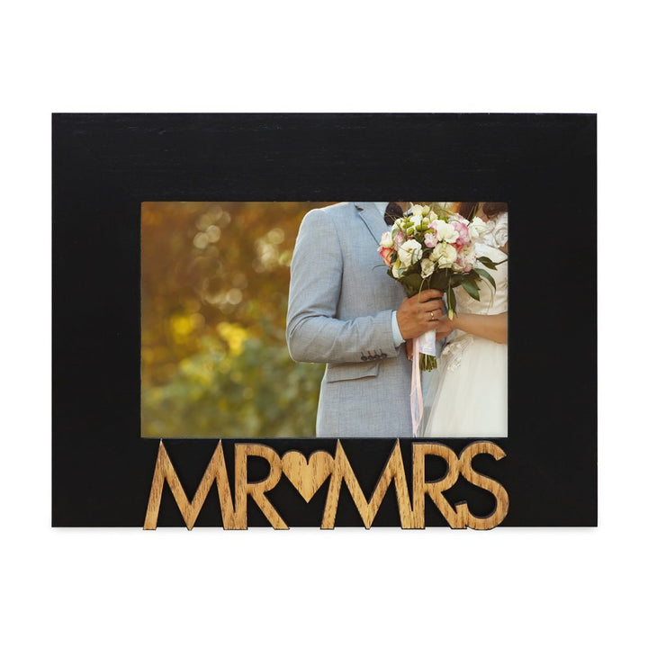 Isaac Jacobs Wood Sentiments “Mr &amp; Mrs” Picture Frame, Newlywed Photo Gift for Wedding, Display on Tabletop, Desk