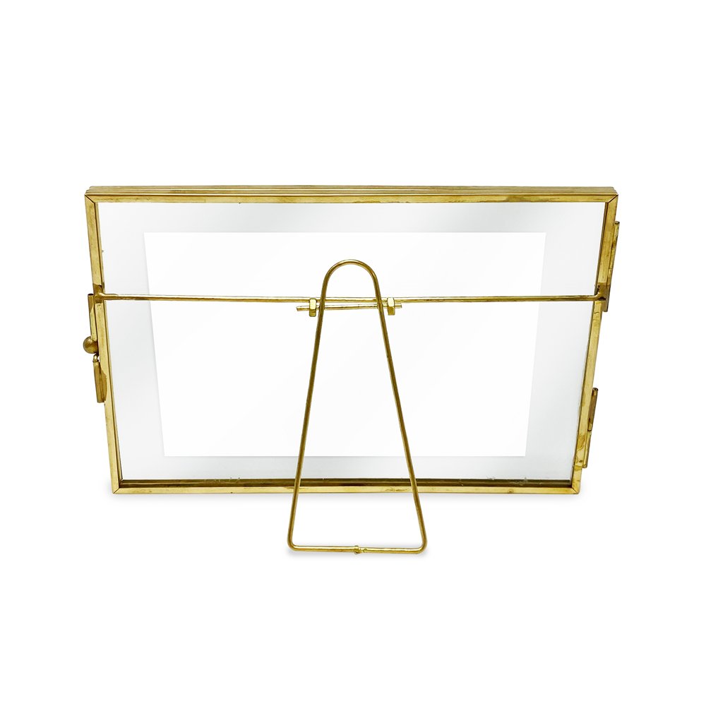 Isaac Jacobs Vintage Style Brass and Glass, Metal Floating Desk Photo Frame with Locket Bead Clasp Closure for Pictures Art, More
