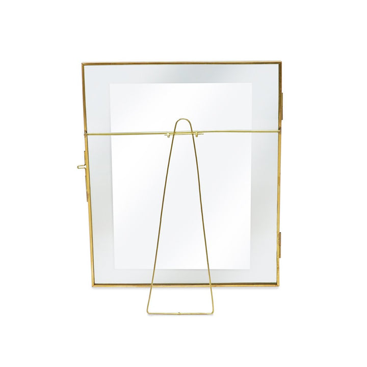 Isaac Jacobs Vintage Style Brass and Glass, Metal Floating Picture Frame with Locket Closure, for Photos, Art, &amp; More, Tabletop Display