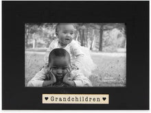 Isaac Jacobs Wood Sentiments "Grandchildren" Picture Frame, Horizontal Keepsake Photo Frame with Easel and a Hanging Tabs for Tabletop, Desktop & Wall Display