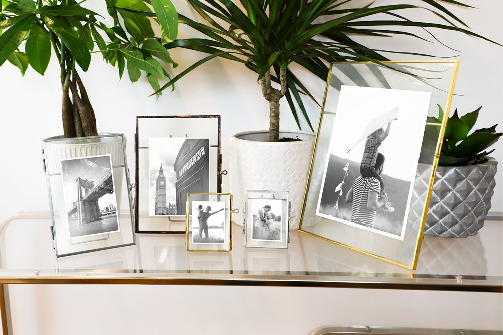 Isaac Jacobs (2-Pack) Vintage Style Brass and Glass, Metal Floating Picture Frame with Locket Closure, for Photos, Art, &amp; More, Tabletop Display