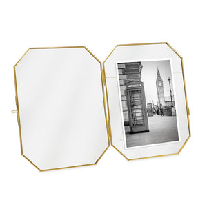 Isaac Jacobs Vintage Style Octagon Brass & Glass, Metal Floating Picture Frame with Locket Closure, Tabletop Display