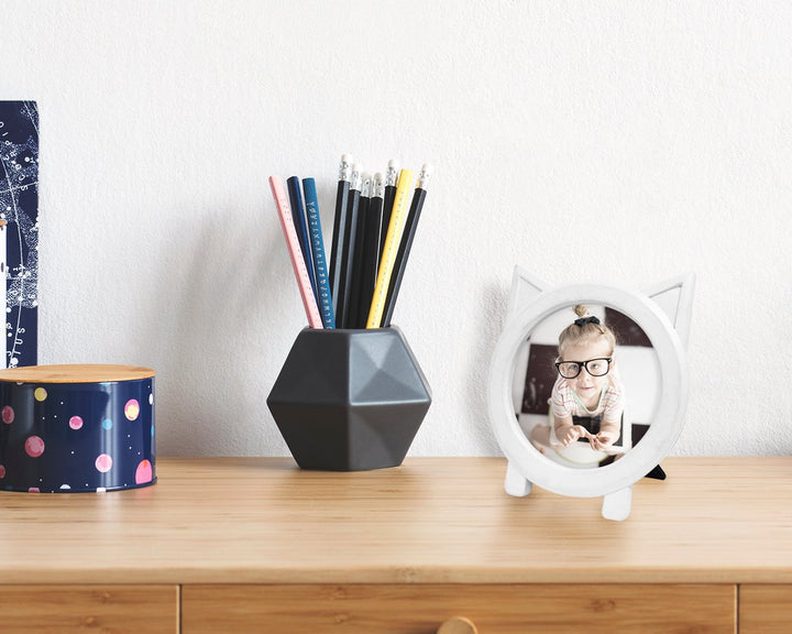 Isaac Jacobs Round Resin Sentiment Cat Picture Frame with Ears, Photo Tabletop &amp; Wall Display Hanging Display &amp; Home Décor