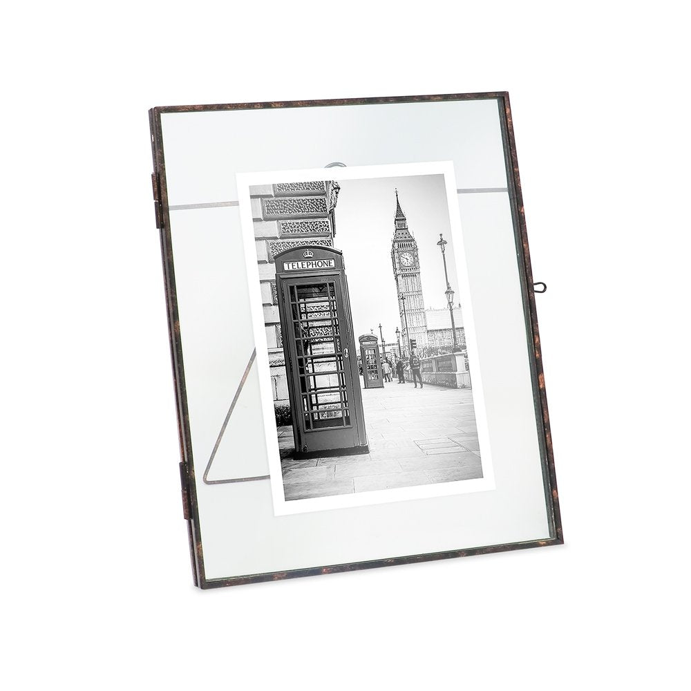 Isaac Jacobs Vintage Style Brass and Glass, Metal Floating Picture Frame with Locket Closure, for Photos, Art, &amp; More, Tabletop Display