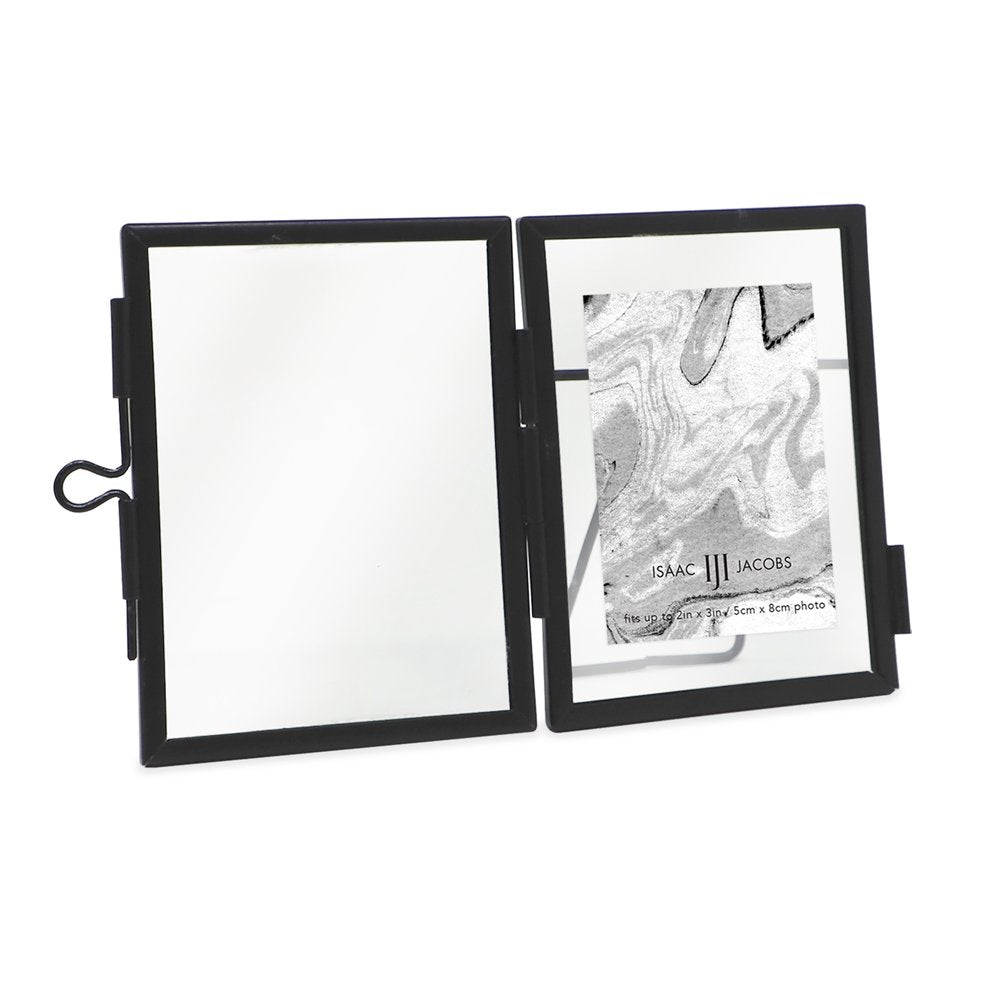 Isaac Jacobs Modern Style Brass and Glass, Pressed Glass, Metal Floating Desk Photo Frame with Locket Closure for Pictures, Art, Mementos &amp; Keepsakes