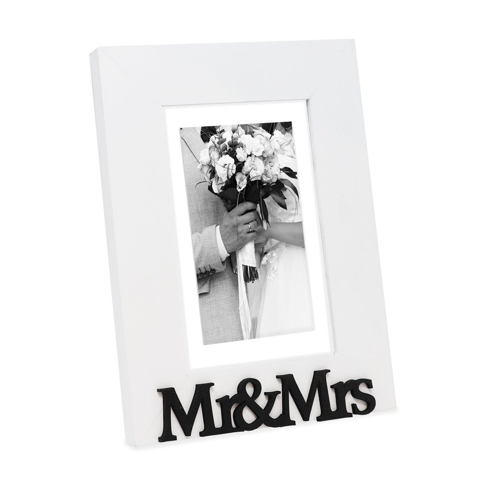 Isaac Jacobs Wood Sentiments “Mr &amp; Mrs” Picture Frame, Newlywed Photo Gift for Wedding, Display on Tabletop, Desk
