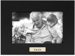 Isaac Jacobs Wood Sentiments "Papa" Picture Frame, Keepsake Photo Frame with Easel and a Hanging Tabs for Tabletop, Desktop & Wall Display